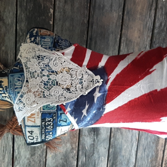 American flag tank with crochet back - Picture 2 of 4